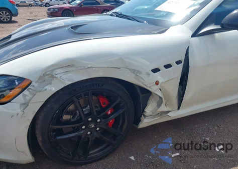 2015 Maserati Granturismo S/Sport/Mc z USA, uszkodzony, nr VIN ZAM45VLA7F0141656